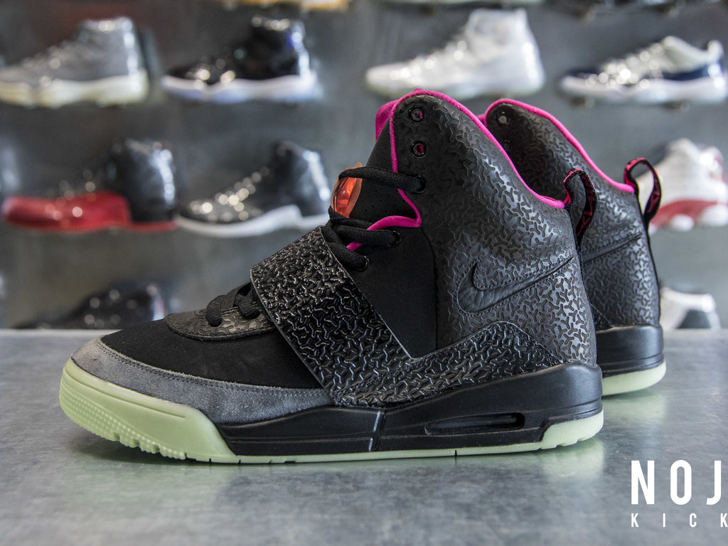Air yeezy clearance 1 black
